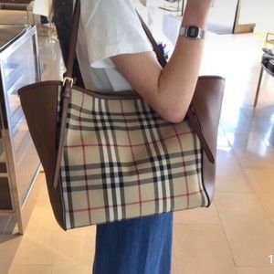Burberry Tote Two Way to Wear